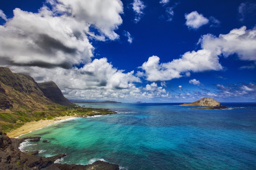 Image of the view of Rabbit Island and Makapuu Beach from Makapuu Point