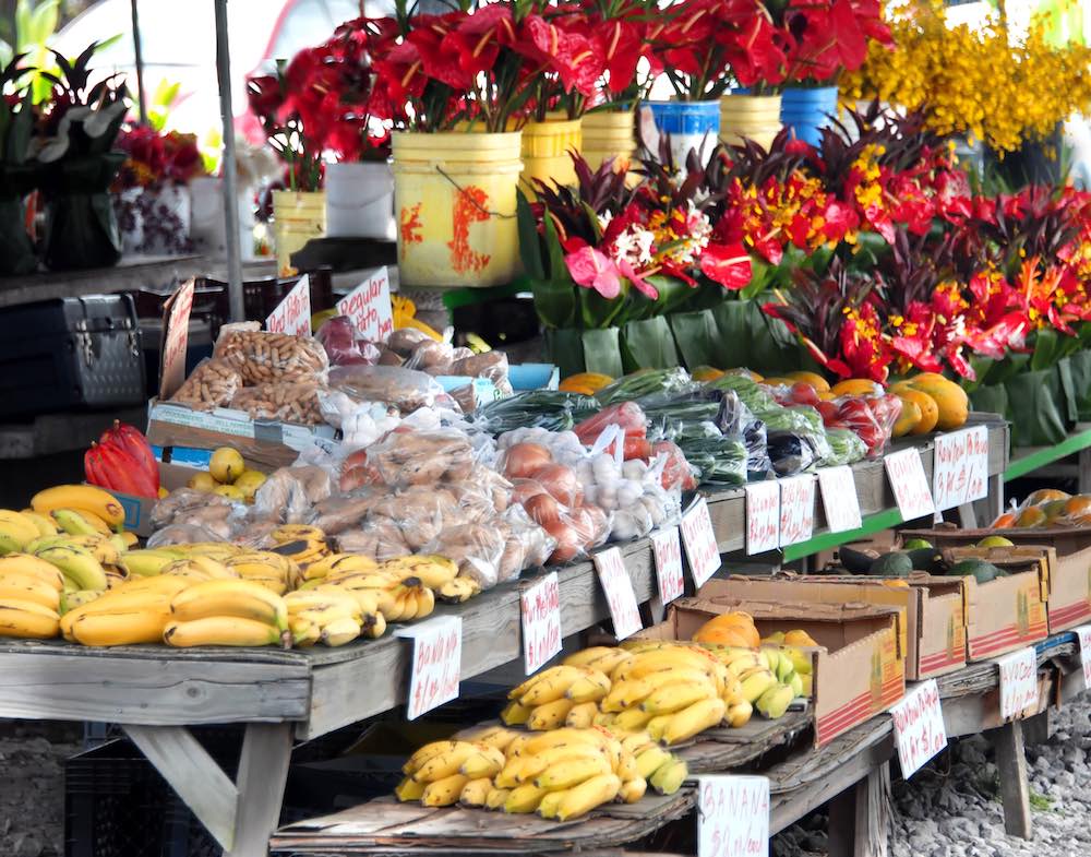 Image of the Hilo Farmers Market on the Big Island