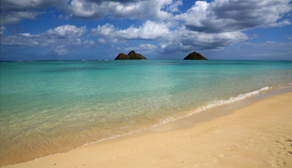 Image of Lanikai beach on Oahu